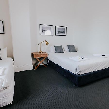 Holmesville Hotel חדר תמונה