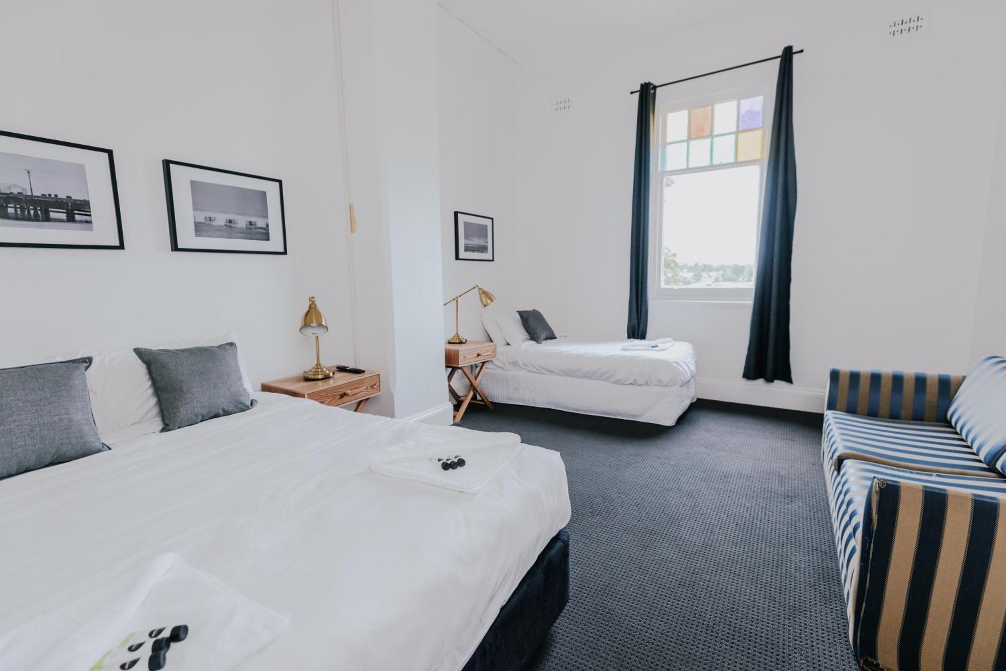 Holmesville Hotel חדר תמונה